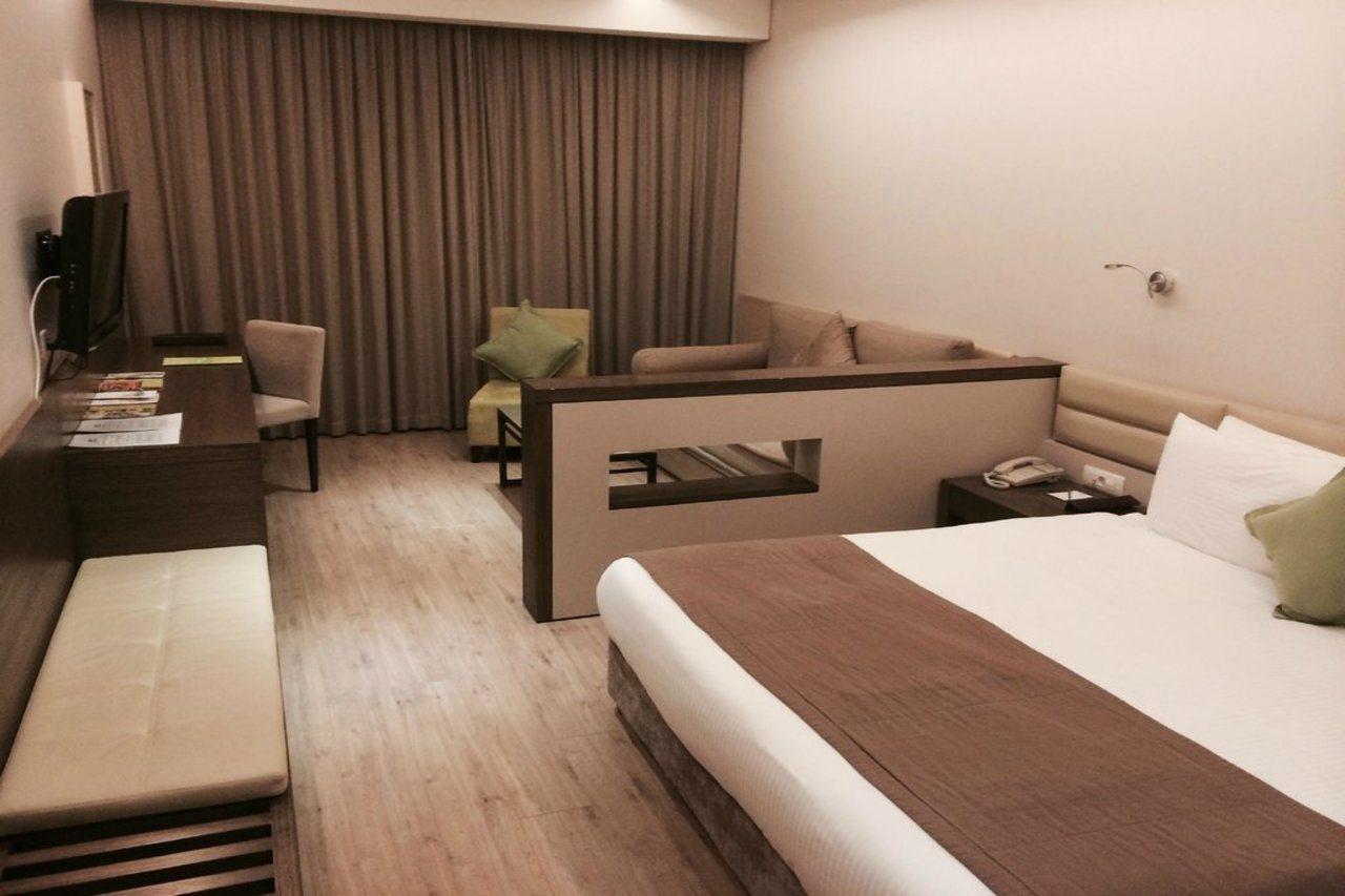 Country Lodge Hotel & Resort Beirut Luaran gambar