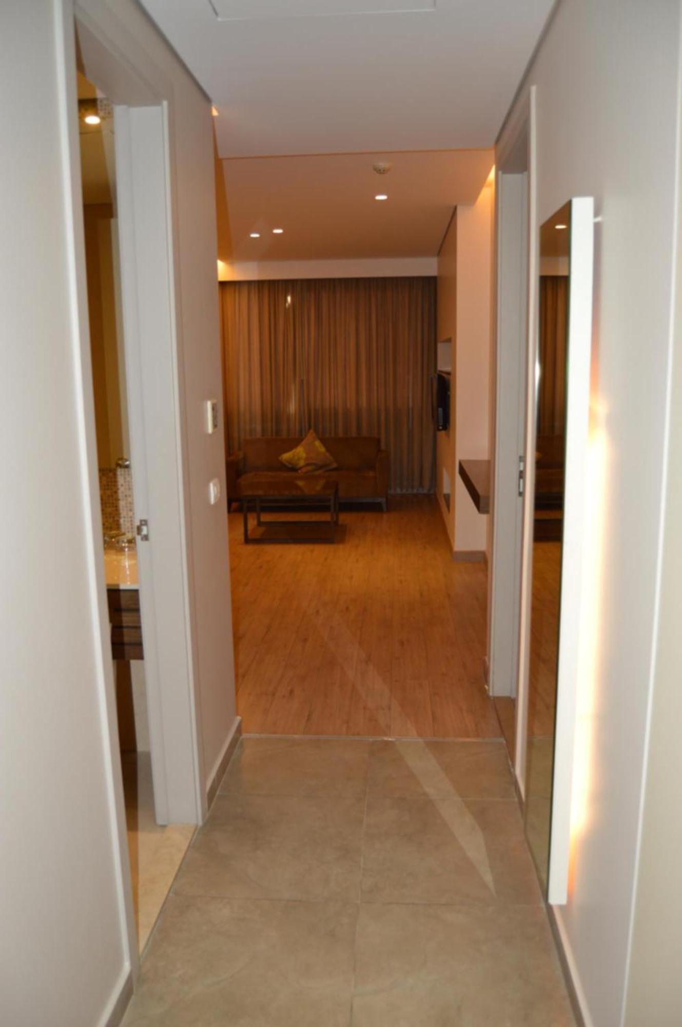 Country Lodge Hotel & Resort Beirut Bilik gambar