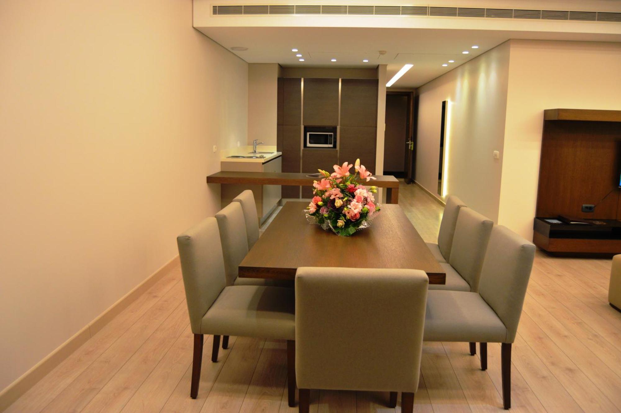 Country Lodge Hotel & Resort Beirut Bilik gambar