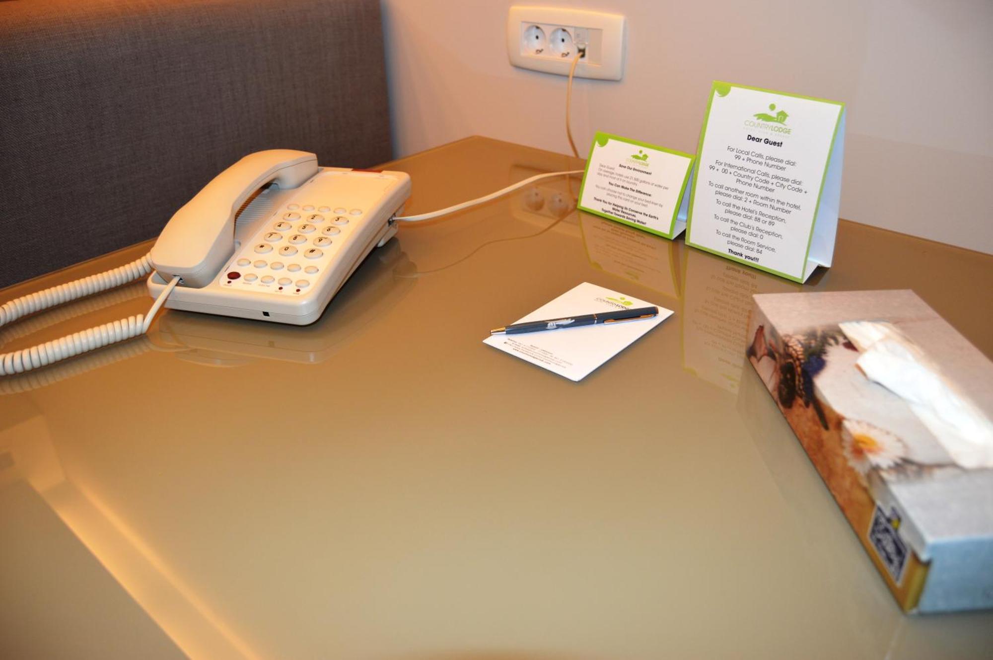 Country Lodge Hotel & Resort Beirut Bilik gambar