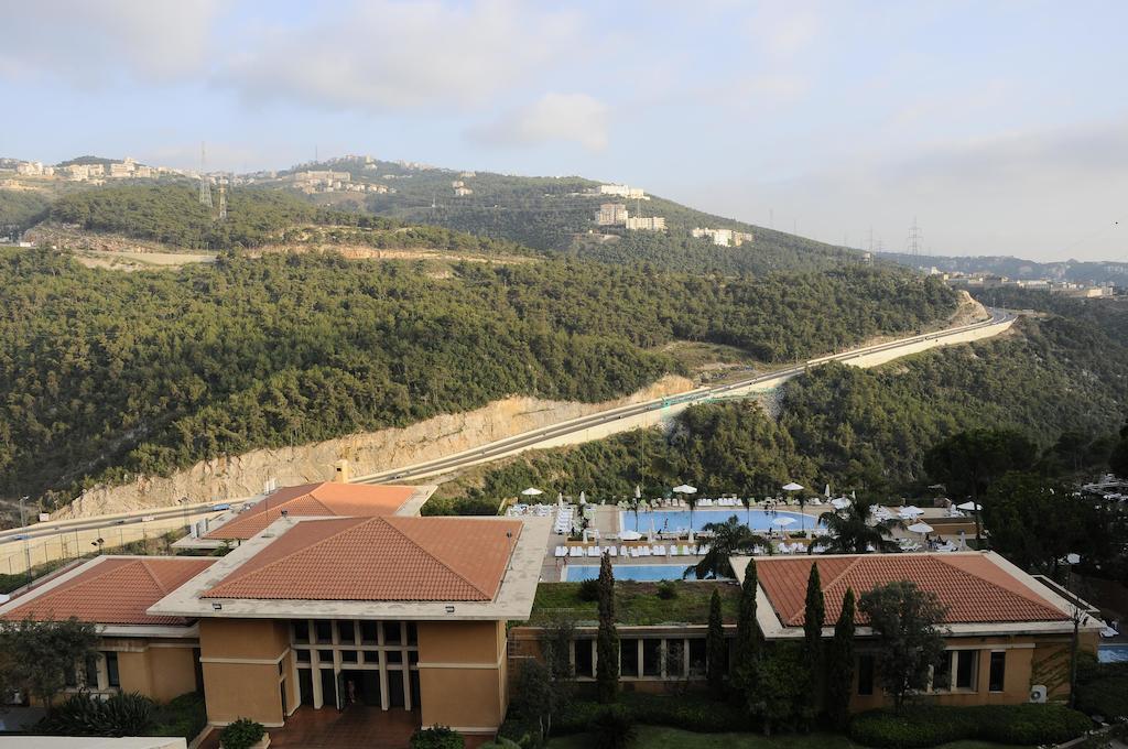 Country Lodge Hotel & Resort Beirut Luaran gambar
