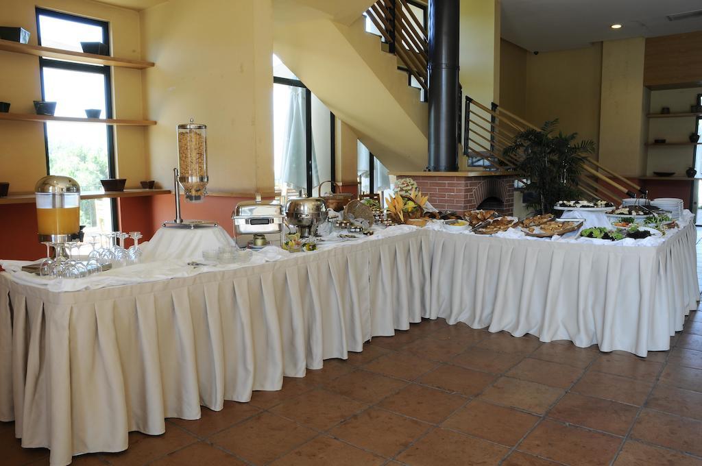 Country Lodge Hotel & Resort Beirut Luaran gambar